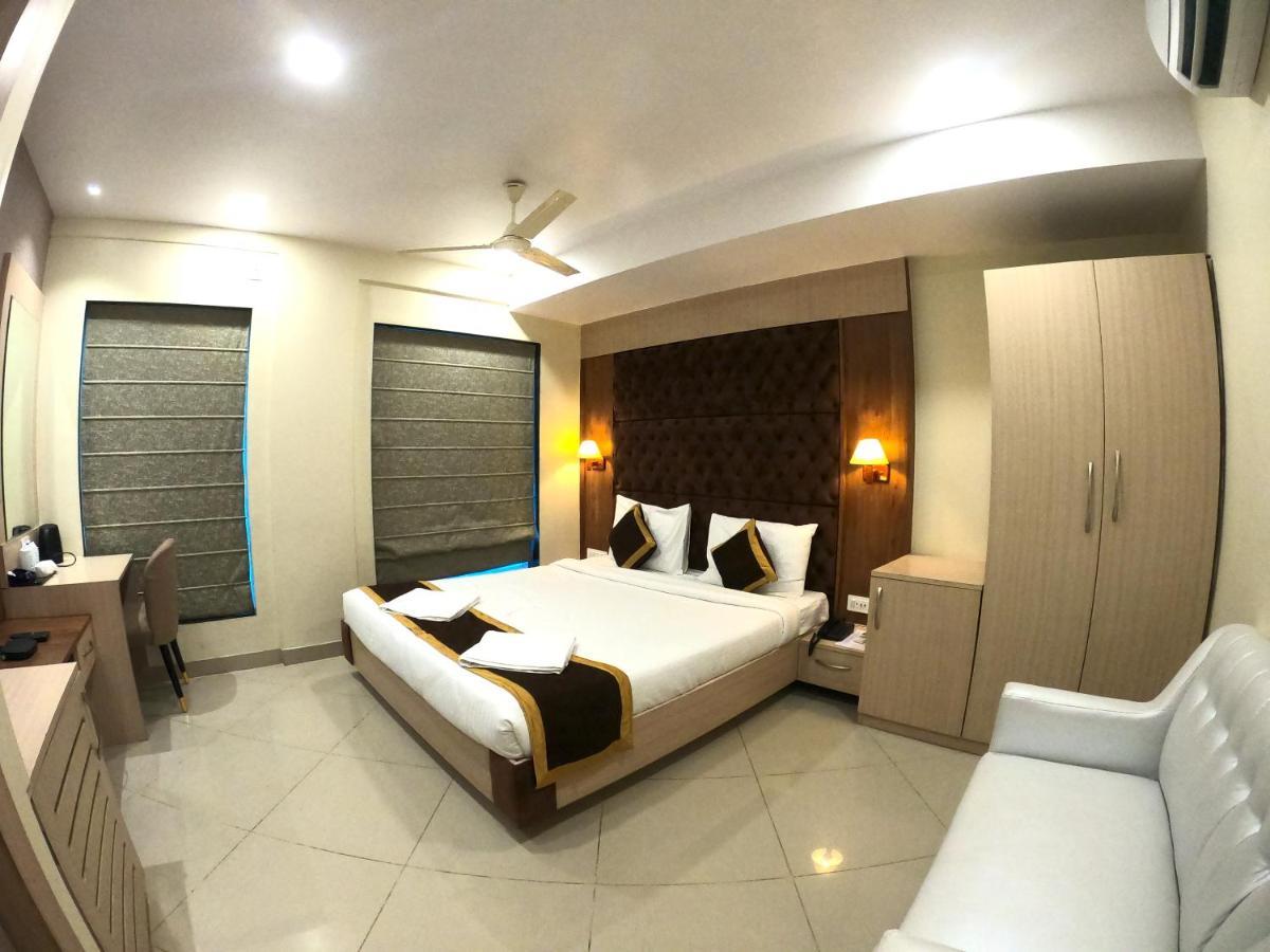 The Panash - Hotel & Banquet Kolkata Exterior photo